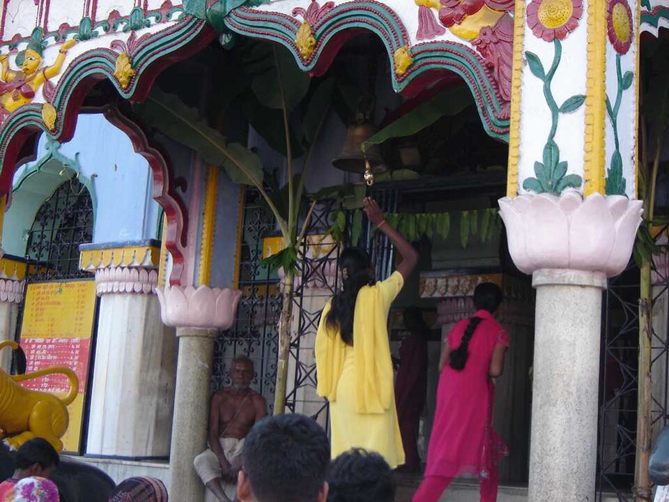 The Significance of Ringing Bells in Hindu Temples